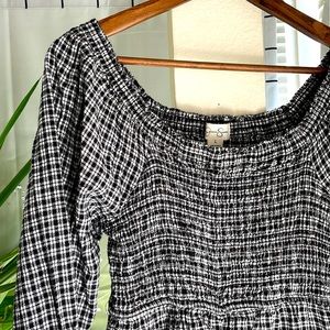 size L Jessica Simpson babydoll gingham dress, only used once !